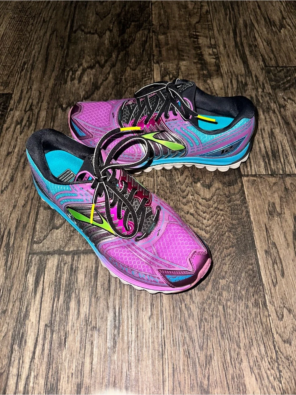 Brooks Glycerin 12 Running Shoes size 9.5